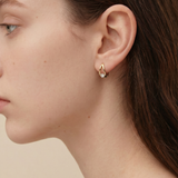 The Maeve - Twisted Diamond Huggie Earrings | Solid Gold
